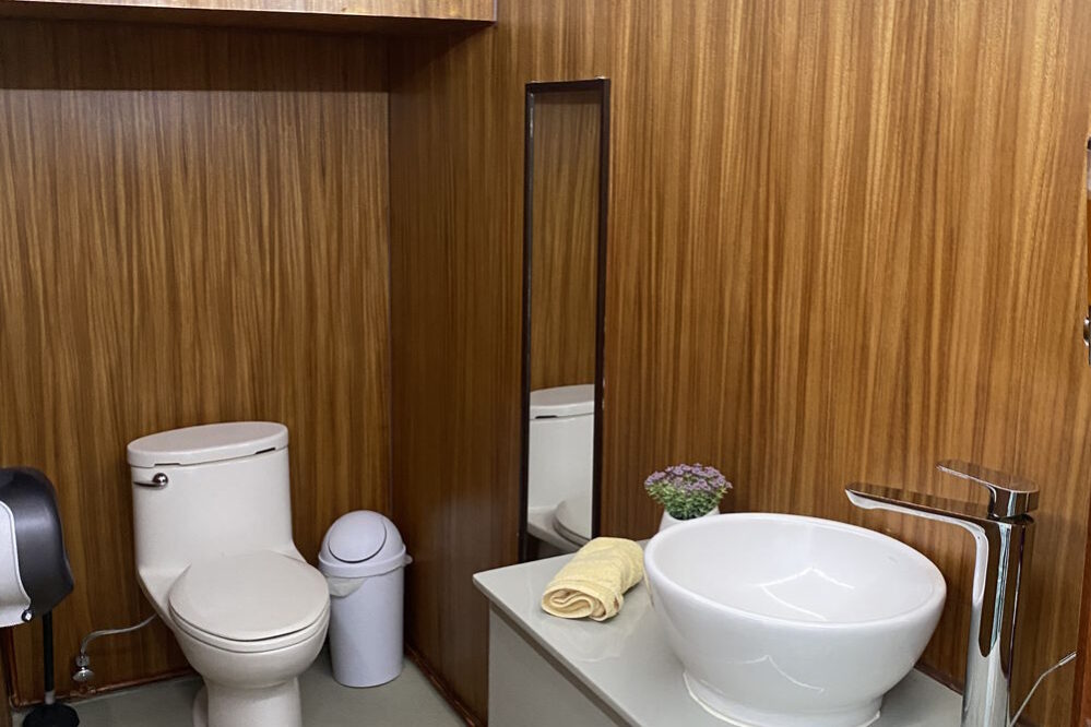 isla chica 32ft catamaran 1